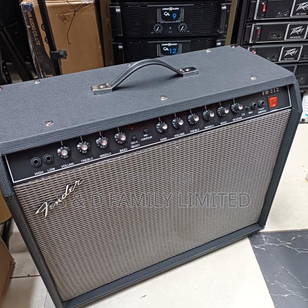 Fender FD-212 Solo/Lead Combo - thumbnail 4