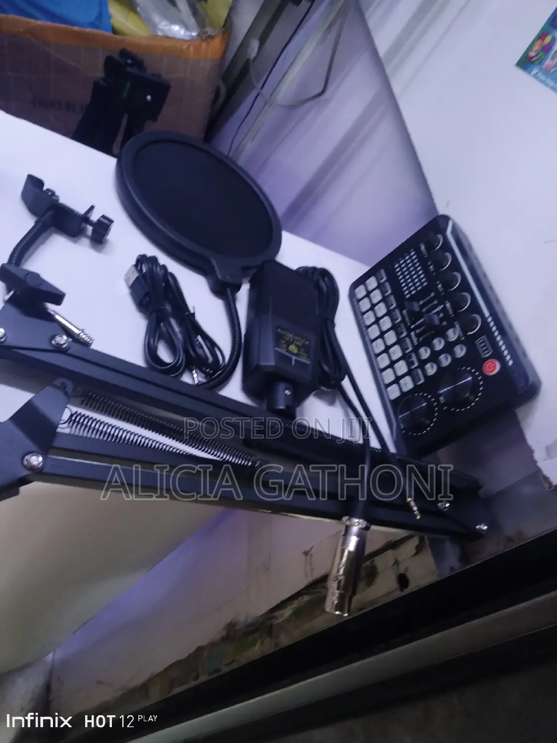 Podcast Microphone With Sound Card