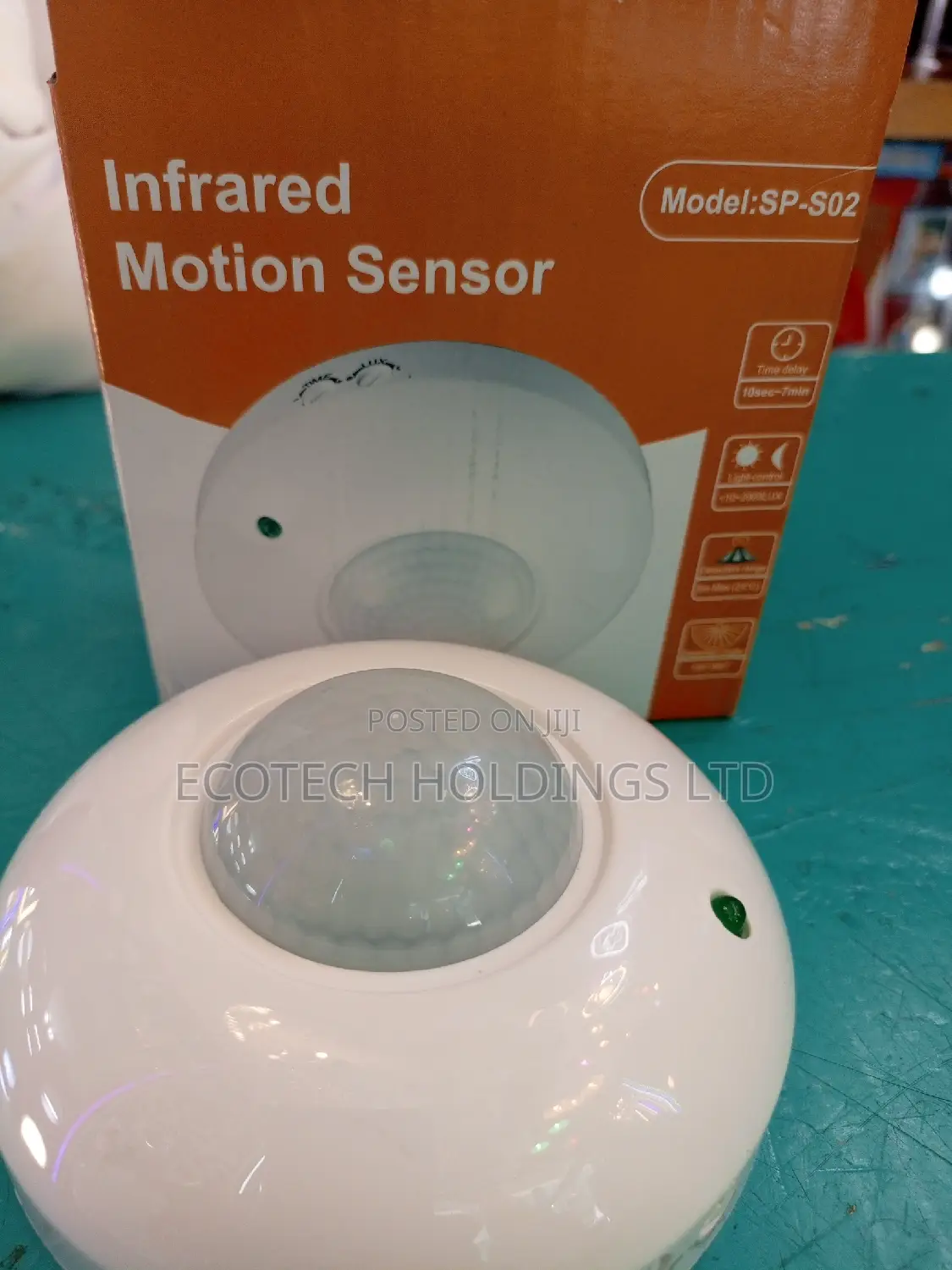 360 Degrees Infrared Motion Sensor.