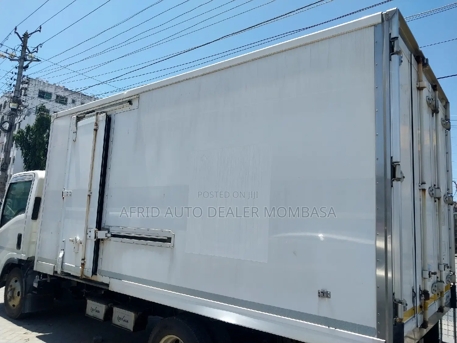 Isuzu Elf Freezer Body