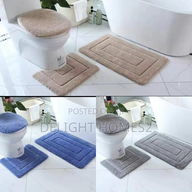 3 Piece Thickened Bathroom Toilet Mat - main view