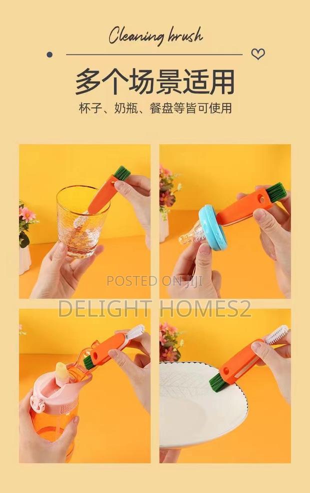 Mini Cleaning Brush - thumbnail 3