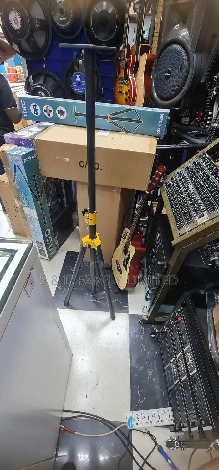 Professional Speaker Stand Ukc