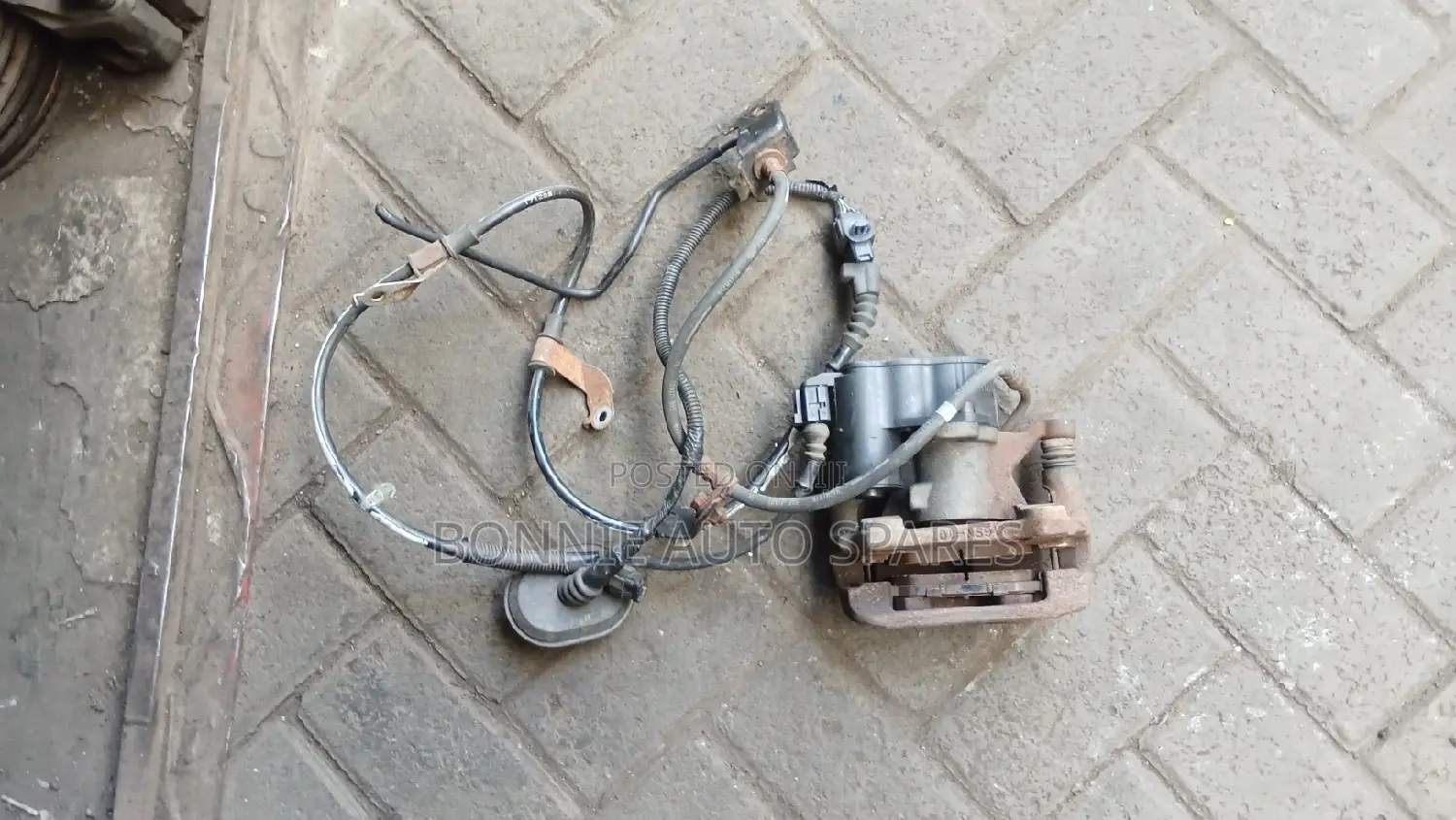 Honda CR-V Rear Electric Brake Caliper