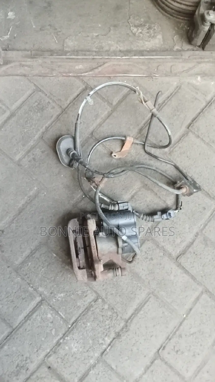 Honda CR-V Rear Electric Brake Caliper