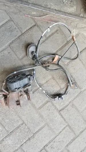 Honda CR-V Rear Electric Brake Caliper