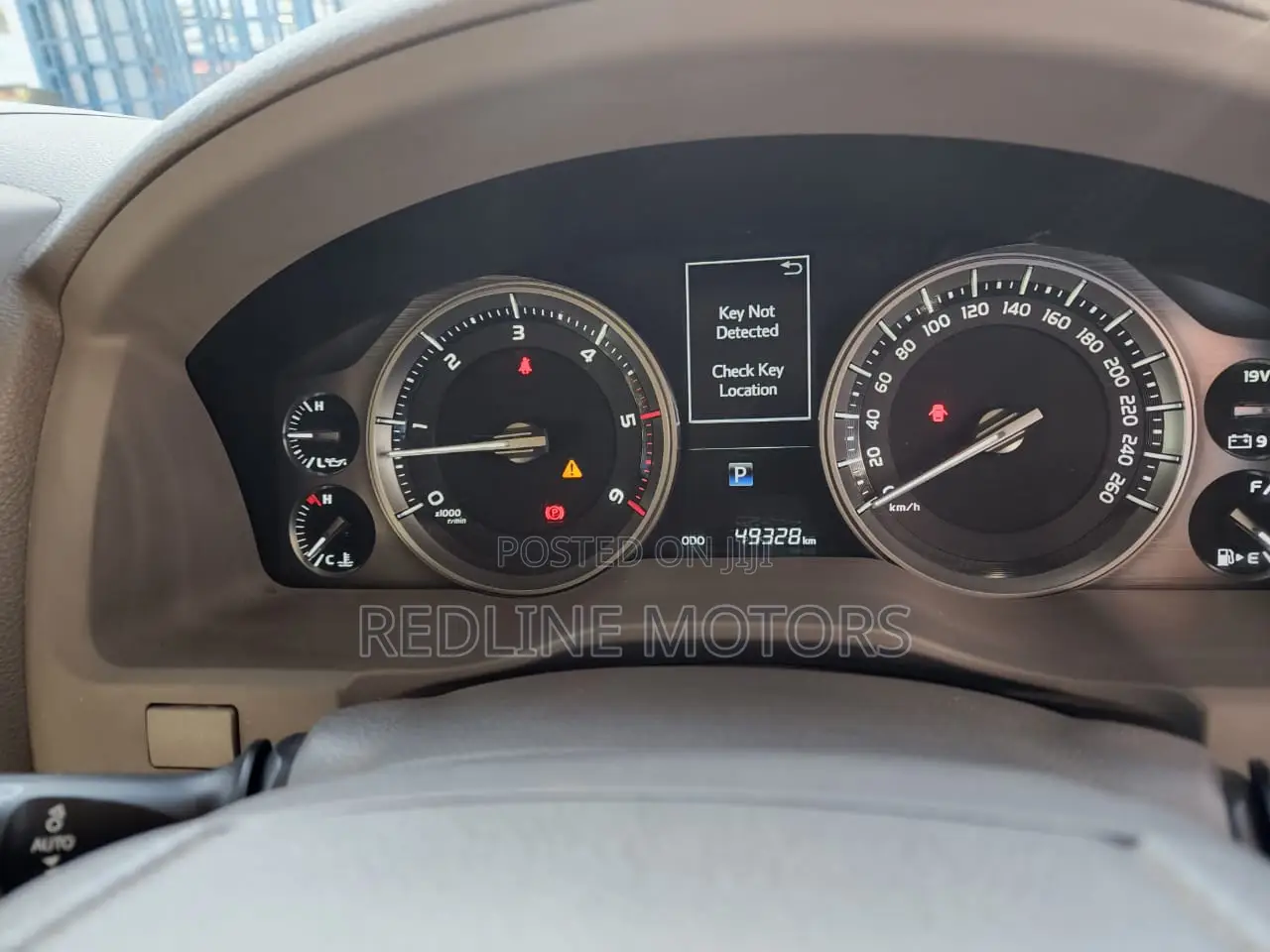 Toyota Land Cruiser 4.6 V8 GXR 2017 Gold