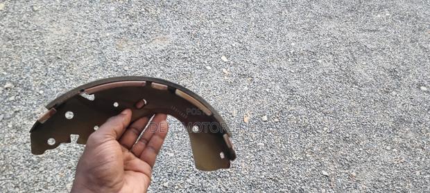 Genuine Ford Ranger Brake Lining - thumbnail 2