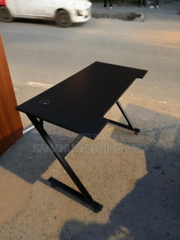 Office Table - main view