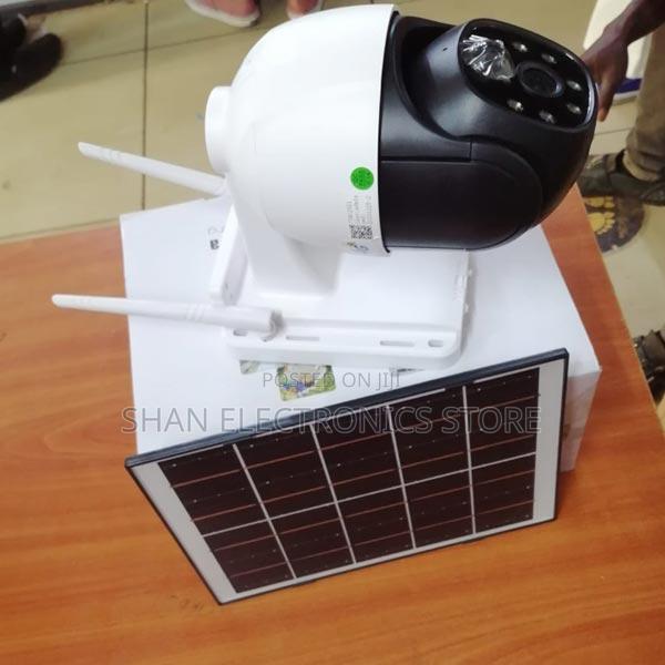3 Megapixel Camera 4g Solar Powered Surveillance Camera - main view