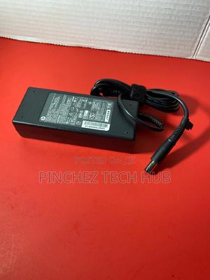 Dell Big Pin 130 Watts Adapter - main view