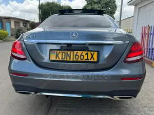 Mercedes-Benz E200 2017 Gray