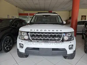 Land Rover Discovery 2016 White