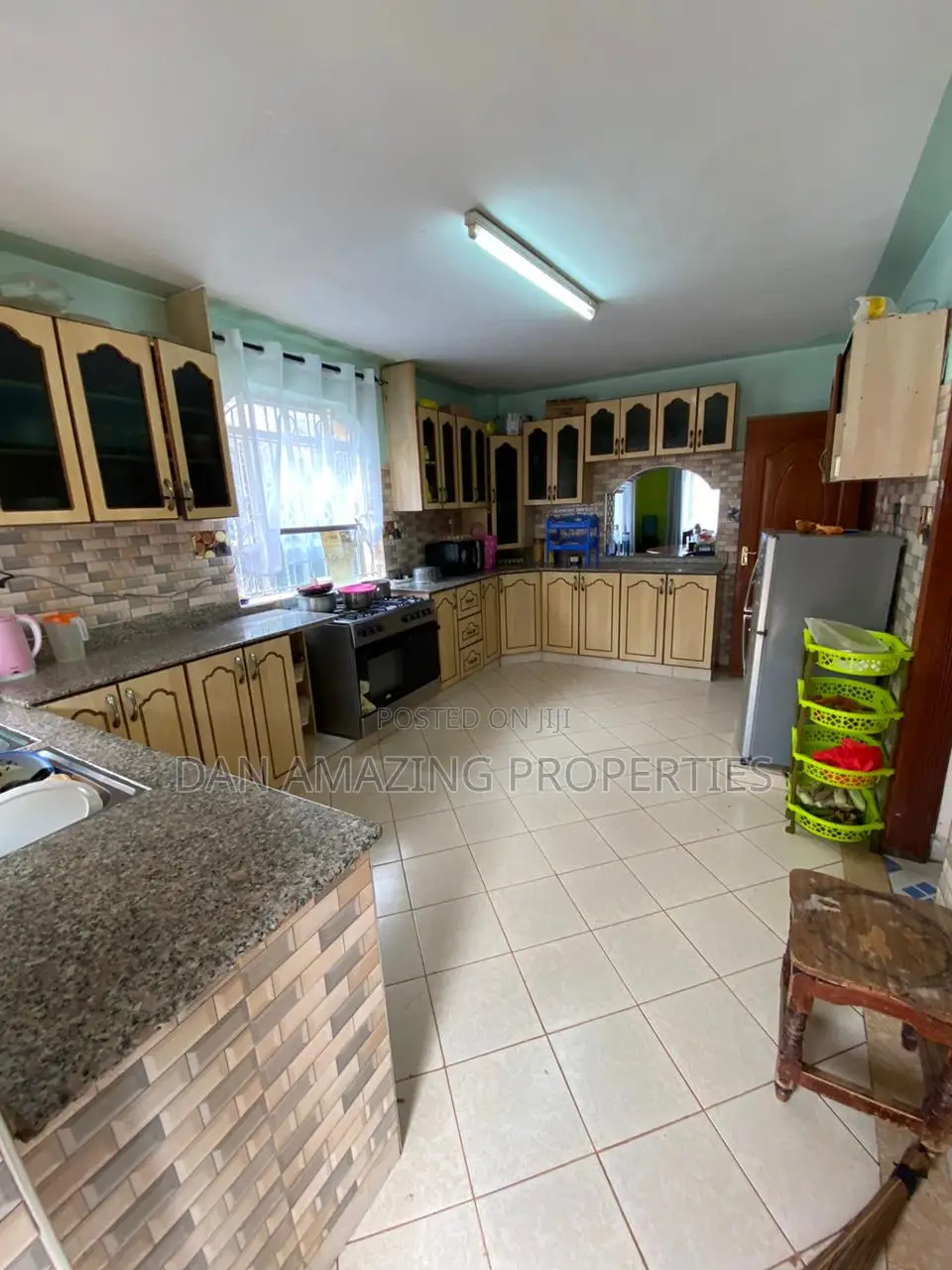 5bdrm Maisonette in Muigai 800Mts, Kitengela for sale