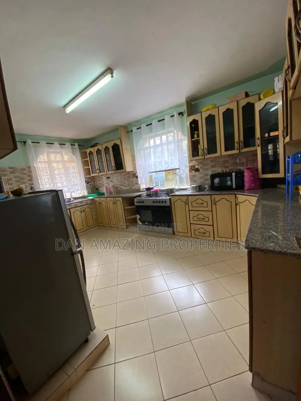 5bdrm Maisonette in Muigai 800Mts, Kitengela for sale