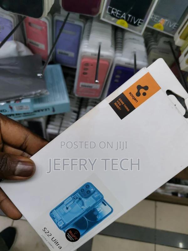 Spigen Zeroone Magnetic Case for Samsung Galaxy S22 Ultra - thumbnail 3