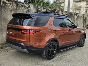 Land Rover Discovery Sport SE 2017 Orange