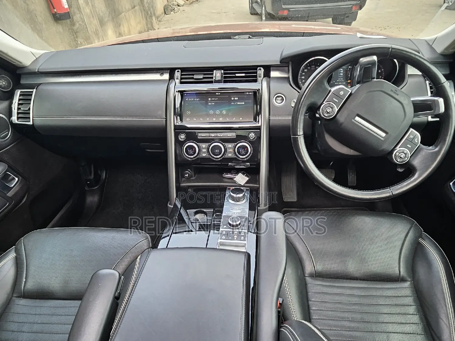 Land Rover Discovery Sport SE 2017 Orange