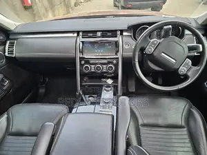 Land Rover Discovery Sport SE 2017 Orange