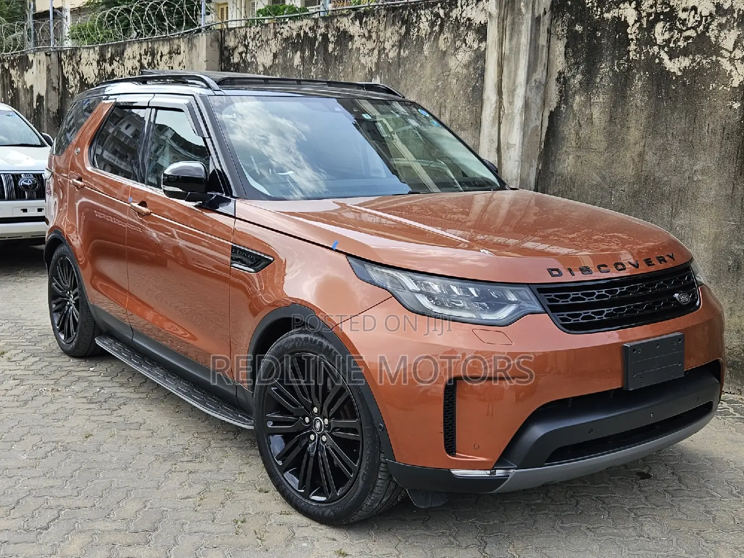 Land Rover Discovery Sport SE 2017 Orange
