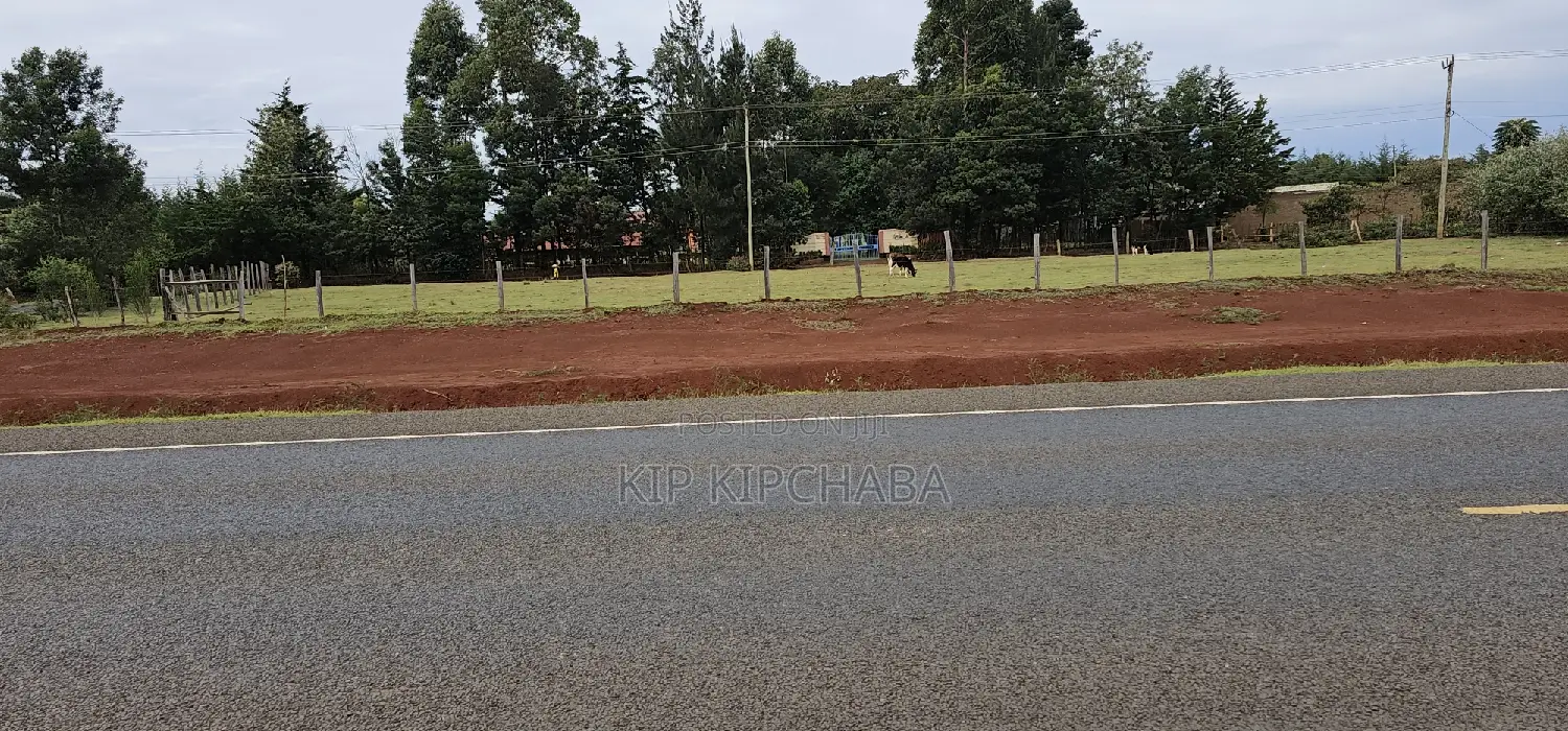 Commracial 1⁄4 Plot Touching Highway Kapseret Lemook Eldoret