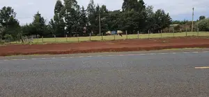 Commracial 1⁄4 Plot Touching Highway Kapseret Lemook Eldoret