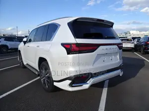 Lexus LX 2023 White