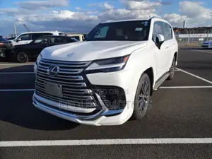 Lexus LX 2023 White