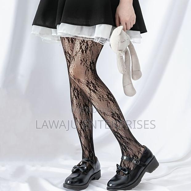 Flower Patterned Stockings - thumbnail 3