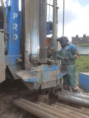 Solar Power \Water Tank Installation Borehole Drilling