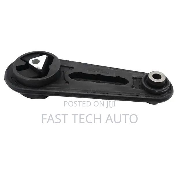 Nissan March Gear Box Mount