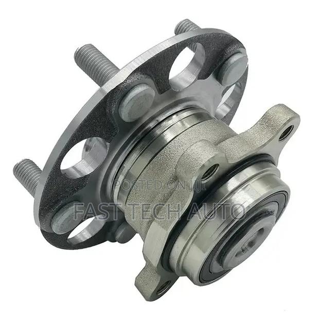 Honda Stream Rear Hub