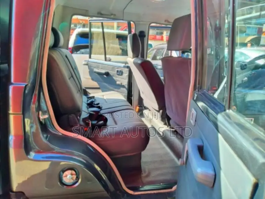New Toyota Land Cruiser 2023 Gray