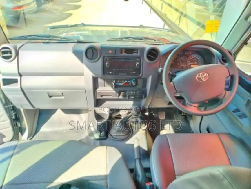 New Toyota Land Cruiser 2023 Gray