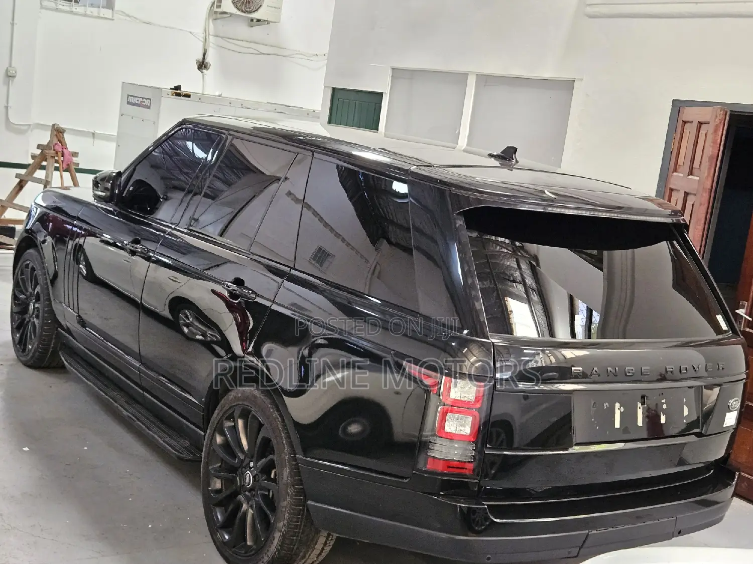 Land Rover Range Rover Vogue 2016 Matt Black