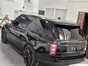 Land Rover Range Rover Vogue 2016 Matt Black