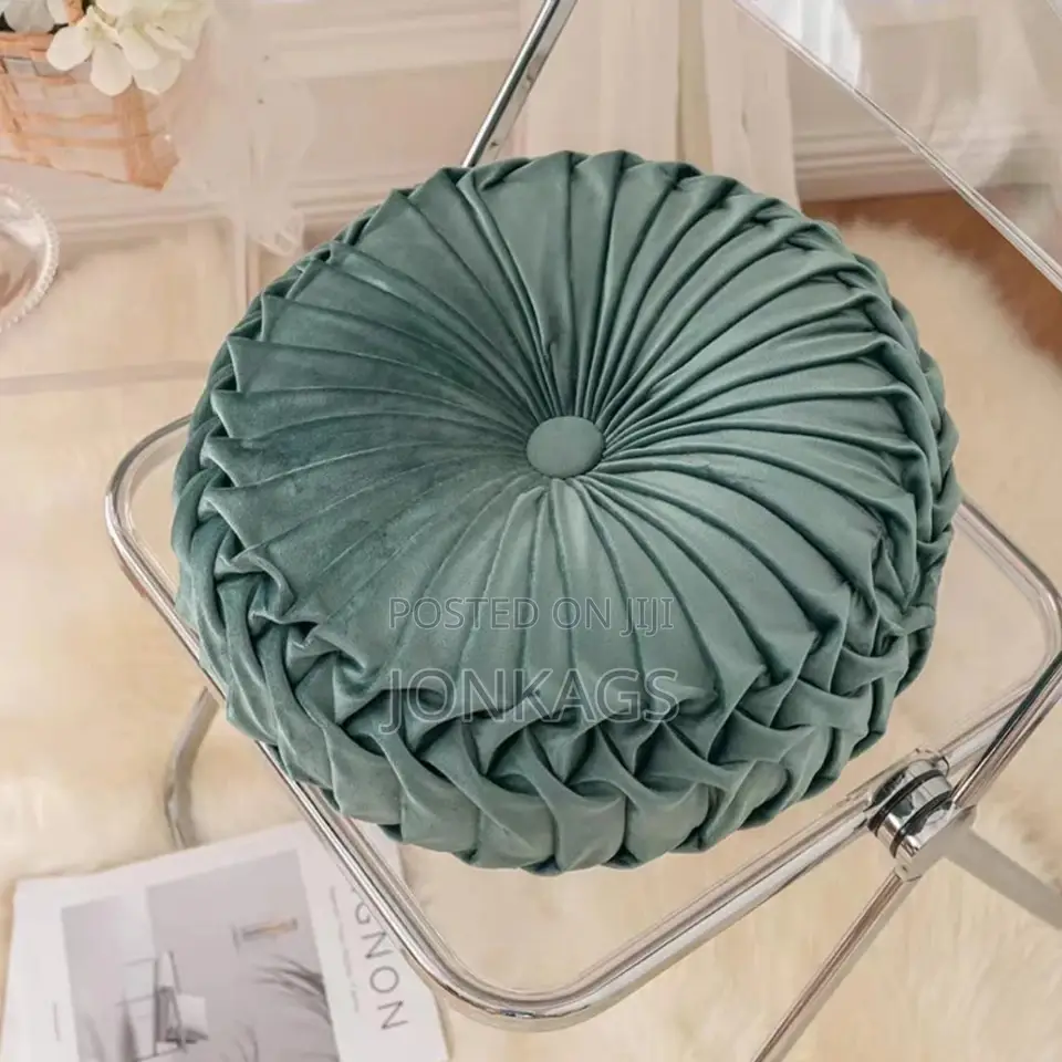 European Style Round Solid Cushion