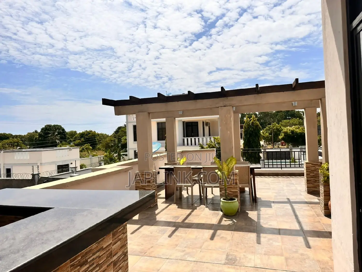 3bdrm Villa in Mtwapa Creek Gated for sale