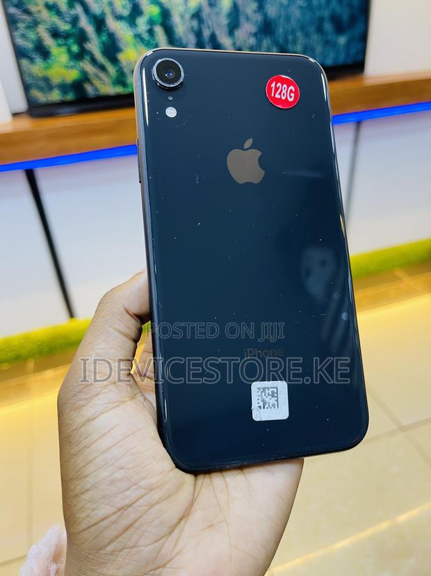 Apple iPhone XR 128 GB Black - thumbnail 2