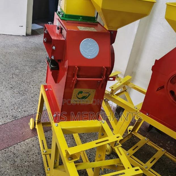 Animal Feeds Machine
