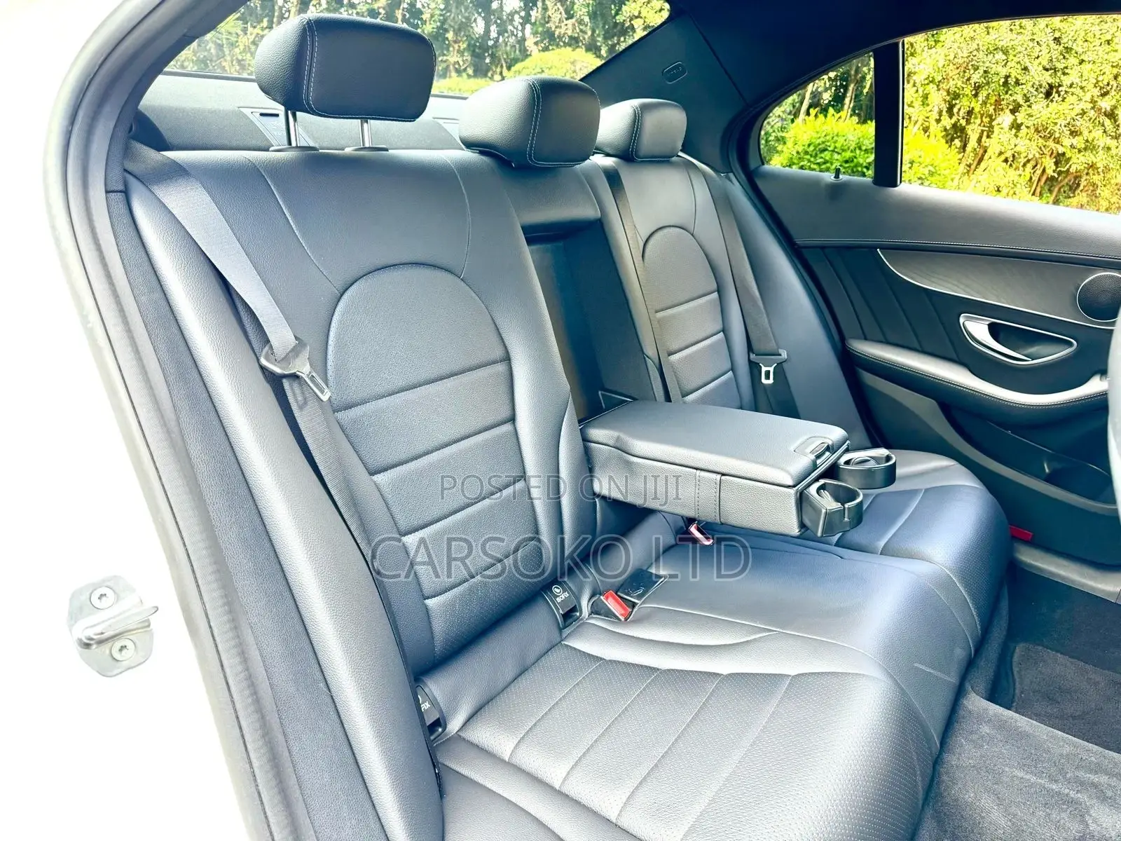 Mercedes-Benz C200 2017 White