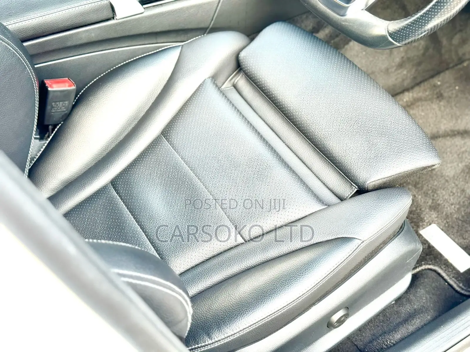 Mercedes-Benz C200 2017 White