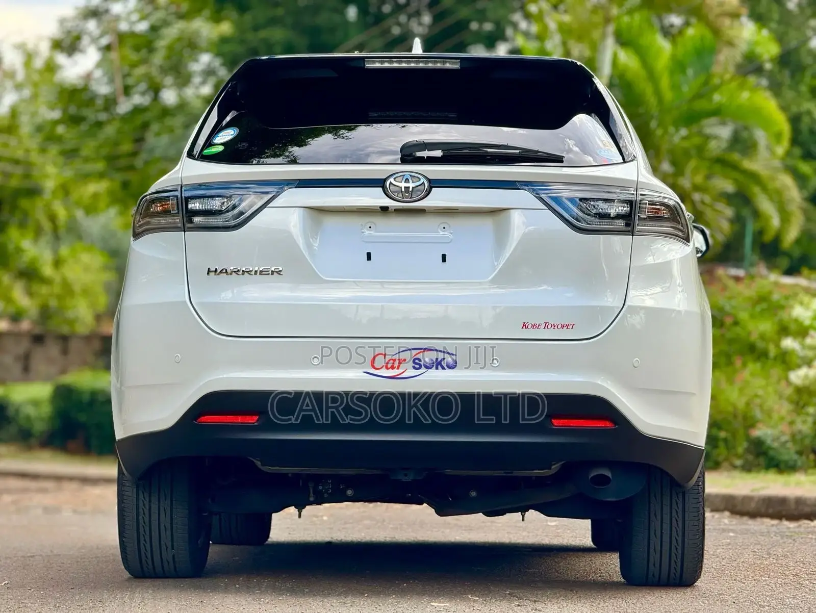 Toyota Harrier 2.0 2016 Pearl
