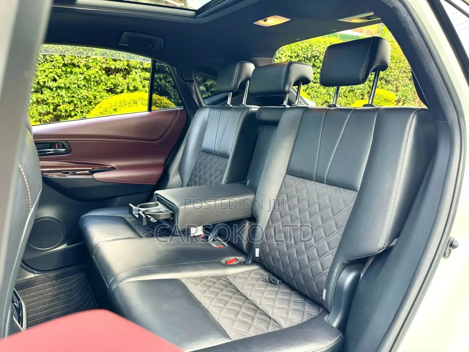 Toyota Harrier 2.0 2016 Pearl