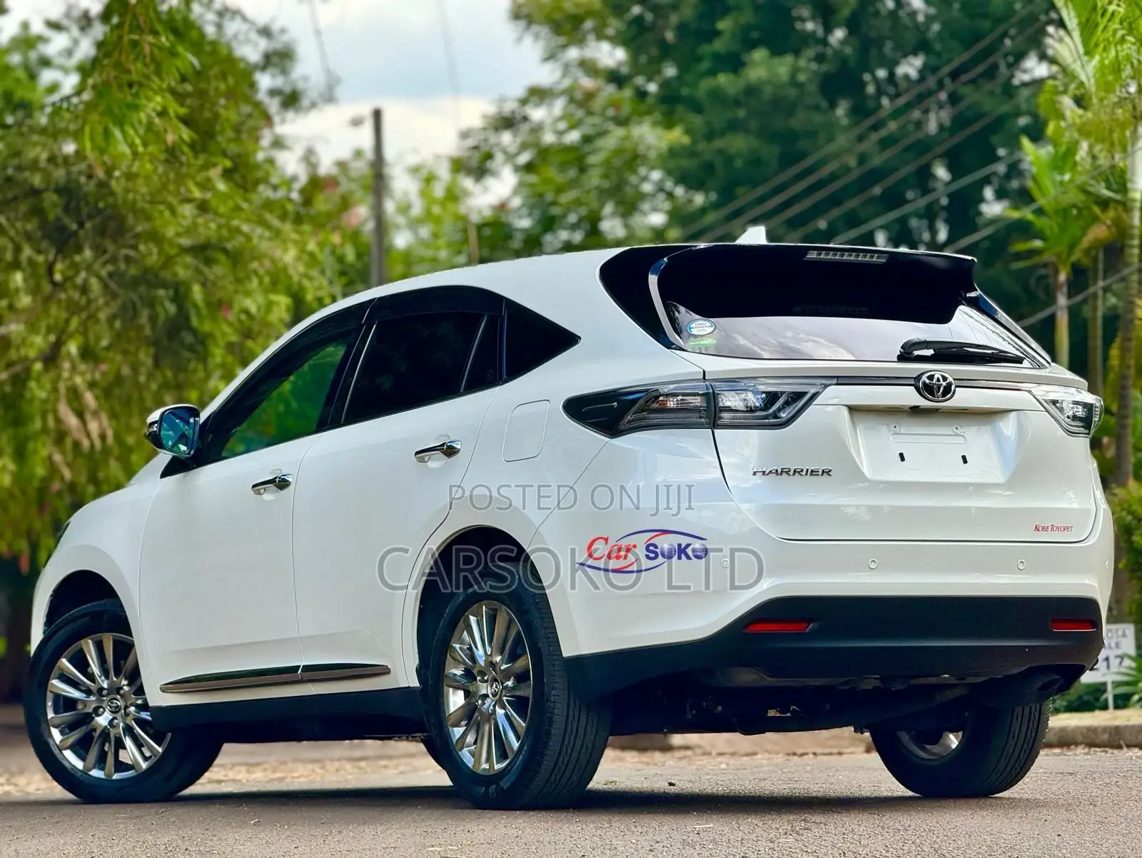 Toyota Harrier 2.0 2016 Pearl