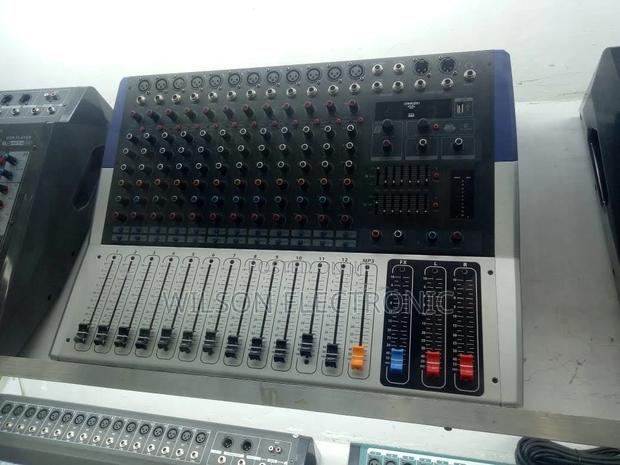 KV120 Powered Mixer. Soundcraft 12 Channel