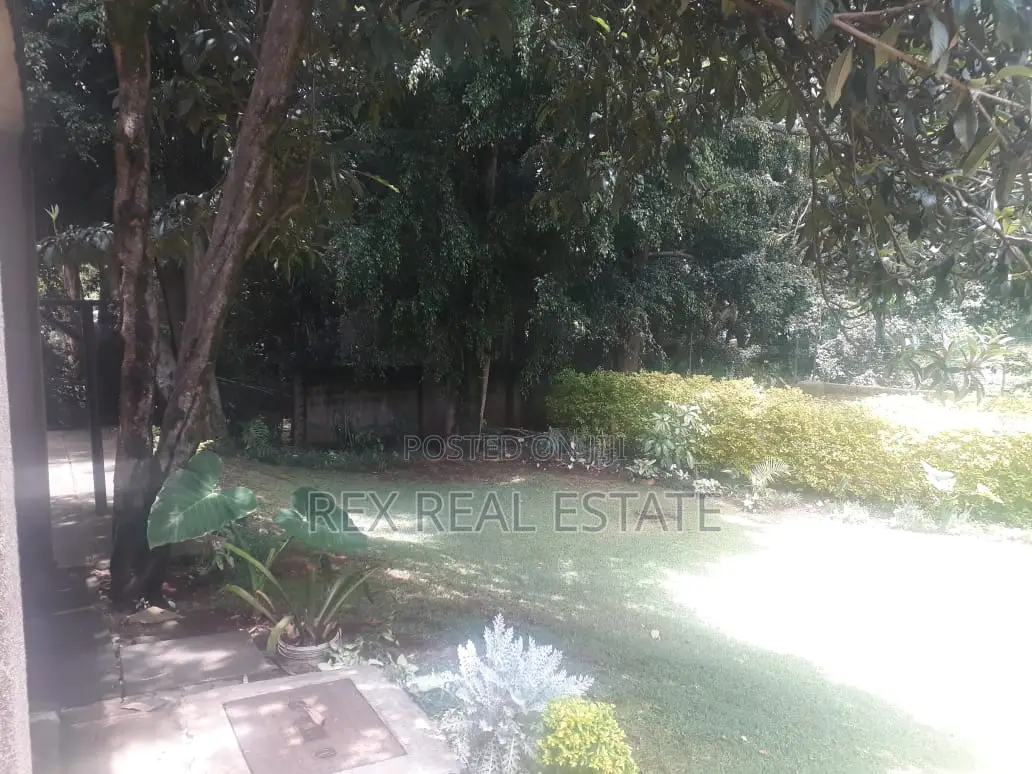5bdrm Mansion in Lavington, Muthangari for sale