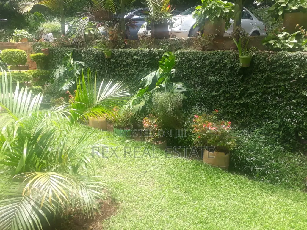 5bdrm Mansion in Lavington, Muthangari for sale