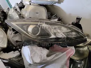 Mada Atenza 2007/2008/2009/2010/2011/2012 Xenon Headlights