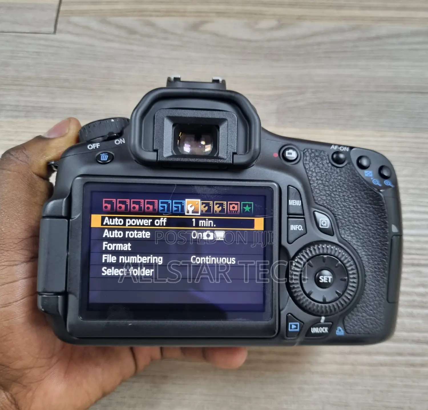 Canon EOS 60D DSLR With 18:55mm Lens
